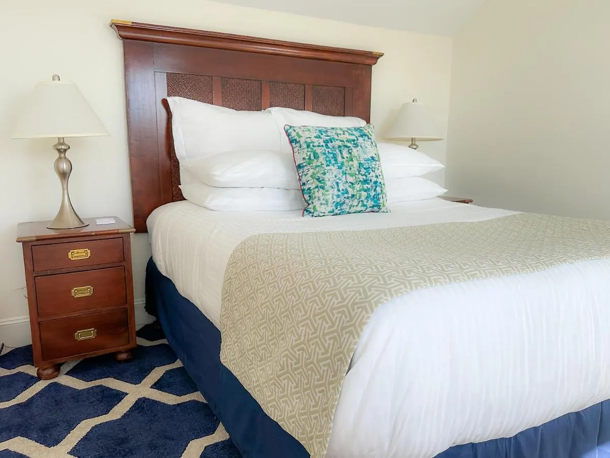 Harborside 3*