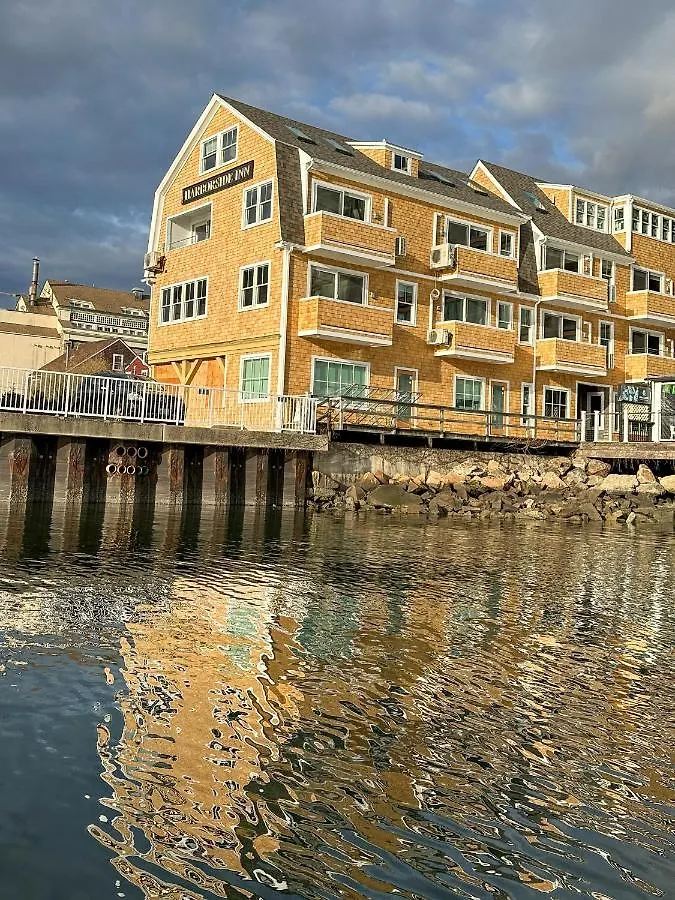 Harborside 3*