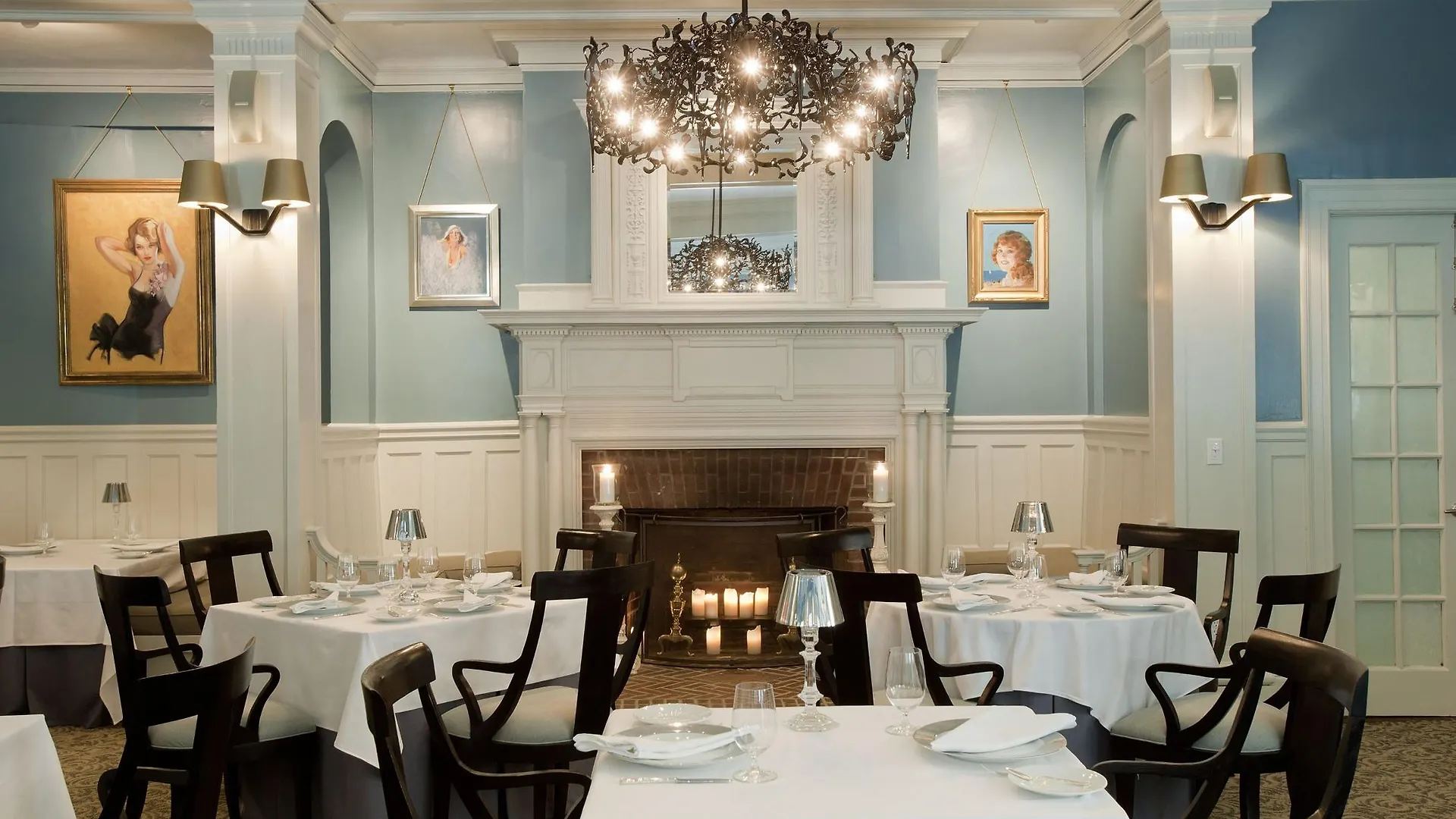 The Vanderbilt, Collection 5*