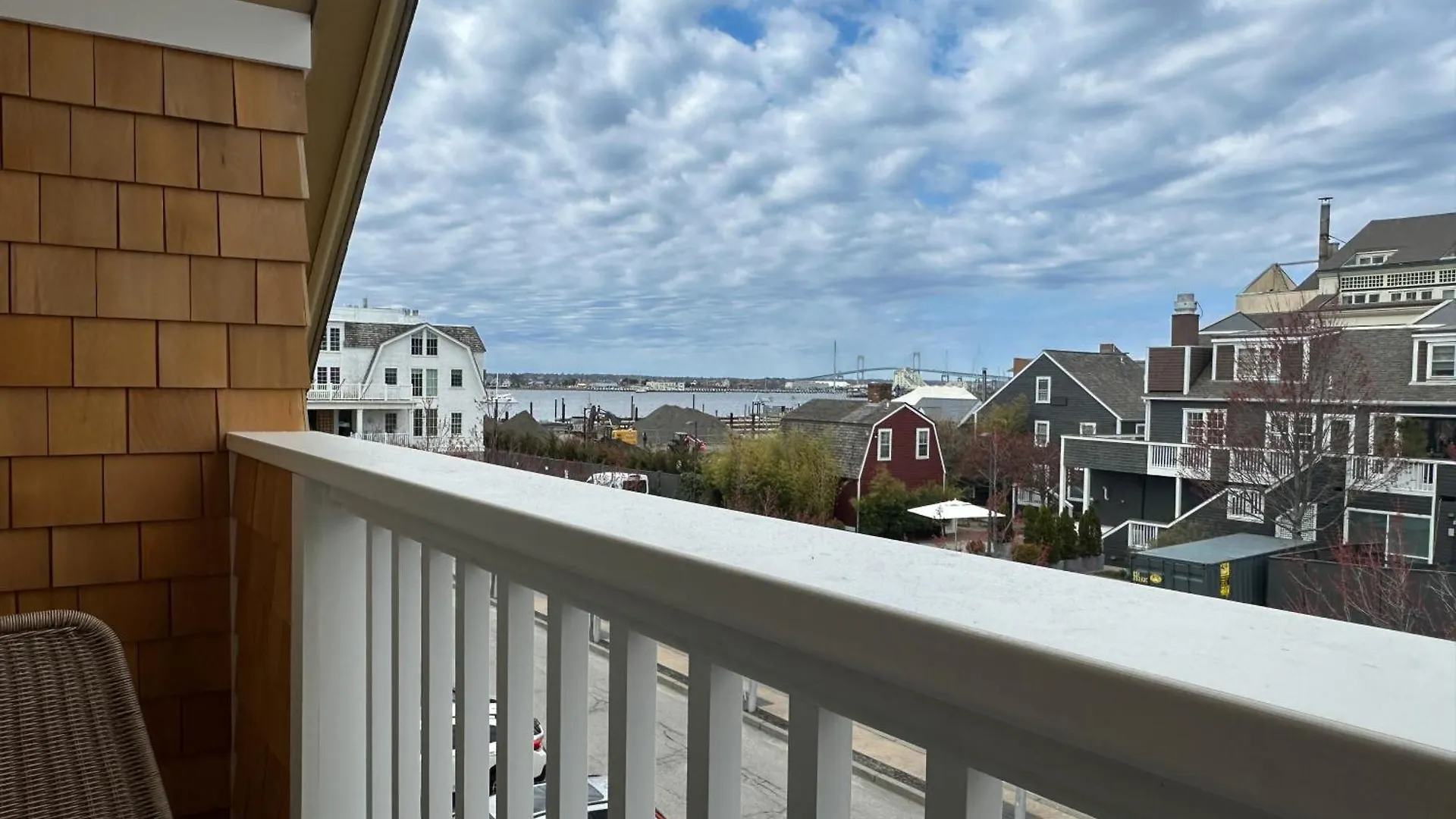 Harborside 3*