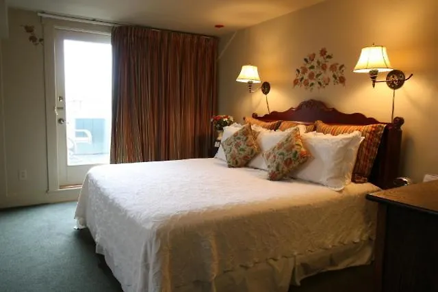 Admiral Fitzroy Bed and Breakfast Νιούπορτ