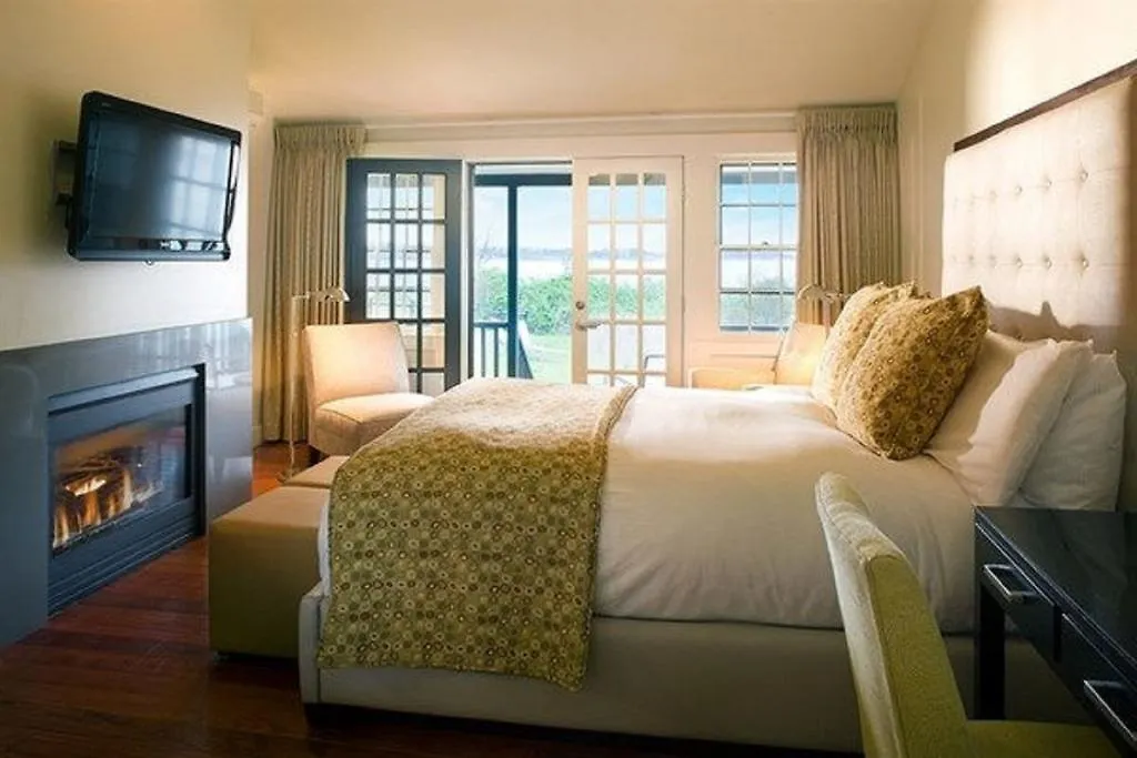 Castle Hill 5* Newport