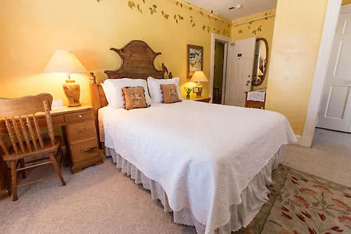 Admiral Fitzroy Bed and Breakfast Νιούπορτ