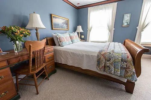 Admiral Fitzroy Bed and Breakfast Νιούπορτ