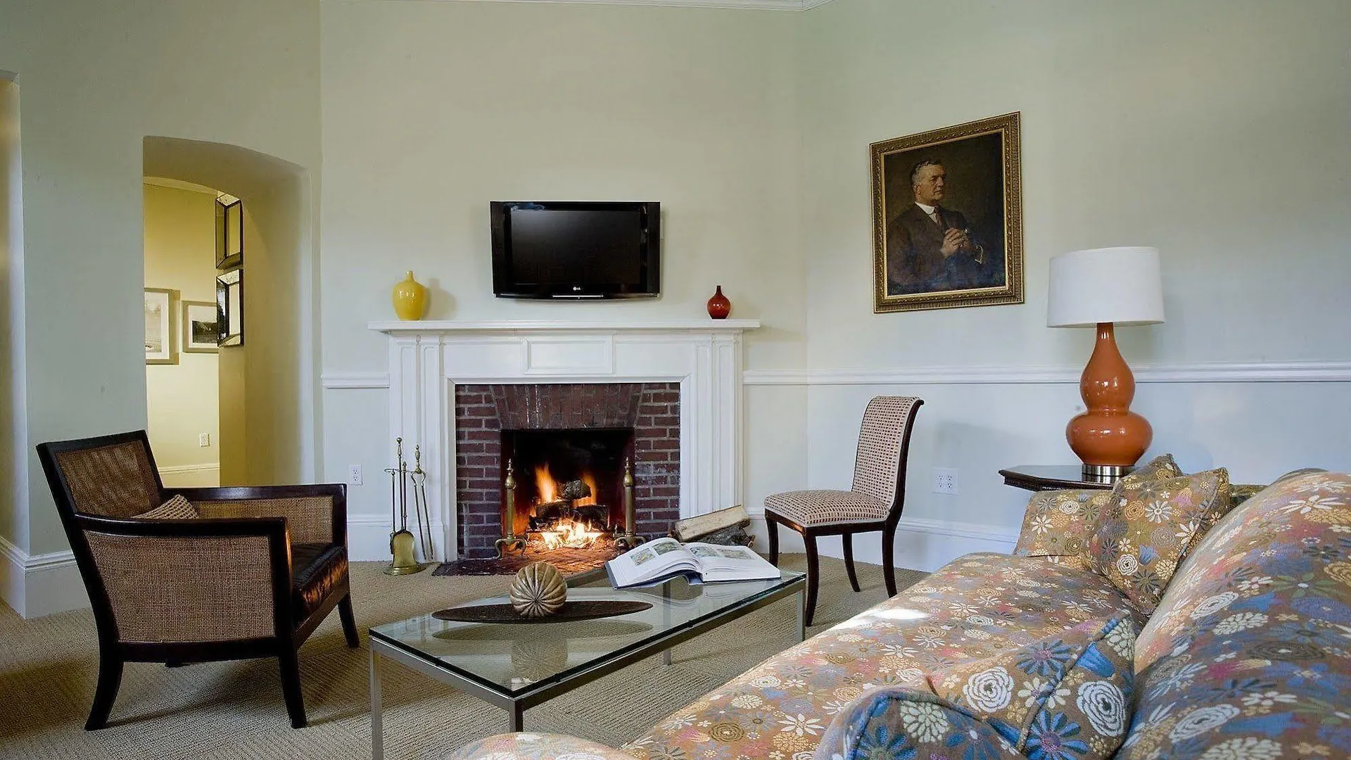 The Vanderbilt, Collection Newport